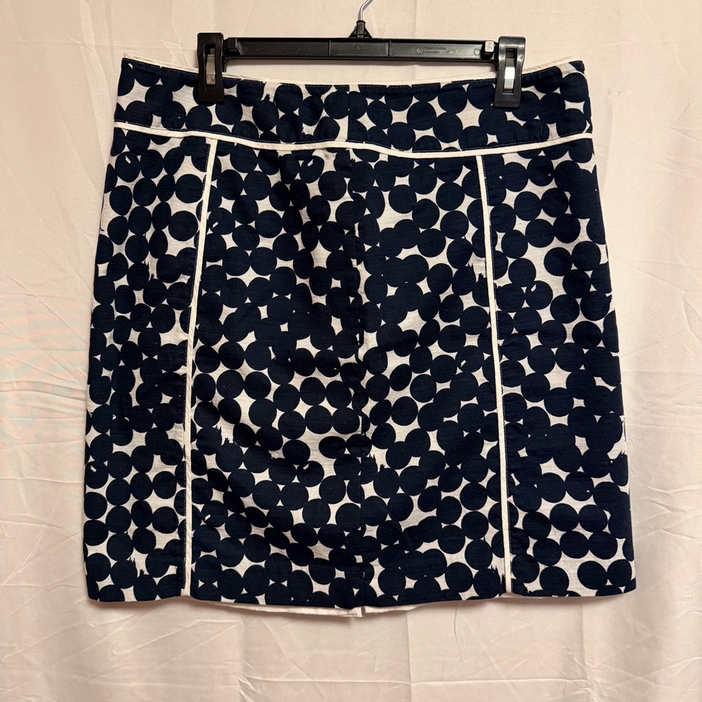 Ann Taylor Navy and White Circle Pattern Mini Skirt